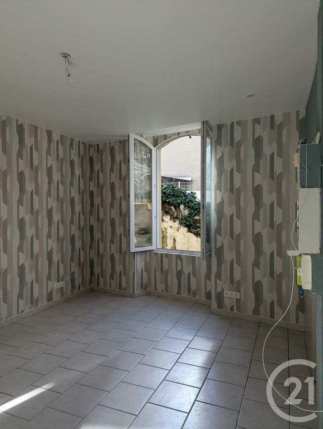 Appartement Studio à louer - 1 pièce - 19.64 m2 - BAGNOLS SUR CEZE - 30 - LANGUEDOC-ROUSSILLON - Century 21 La Big