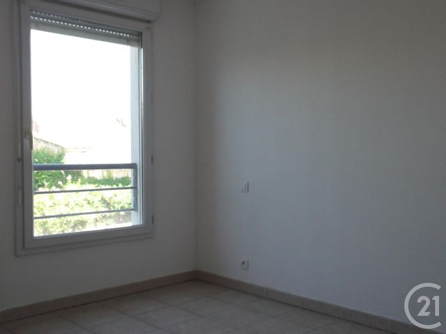 Appartement F3 à louer - 3 pièces - 53.2 m2 - BAGNOLS SUR CEZE - 30 - LANGUEDOC-ROUSSILLON - Century 21 La Big