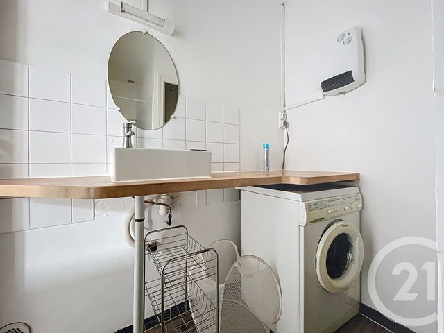 Appartement T2 à louer - 2 pièces - 50.42 m2 - BAGNOLS SUR CEZE - 30 - LANGUEDOC-ROUSSILLON - Century 21 La Big