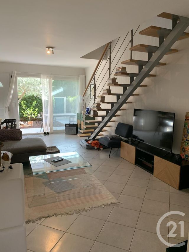 maison à louer - 3 pièces - 85.0 m2 - BAGNOLS SUR CEZE - 30 - LANGUEDOC-ROUSSILLON - Century 21 La Big