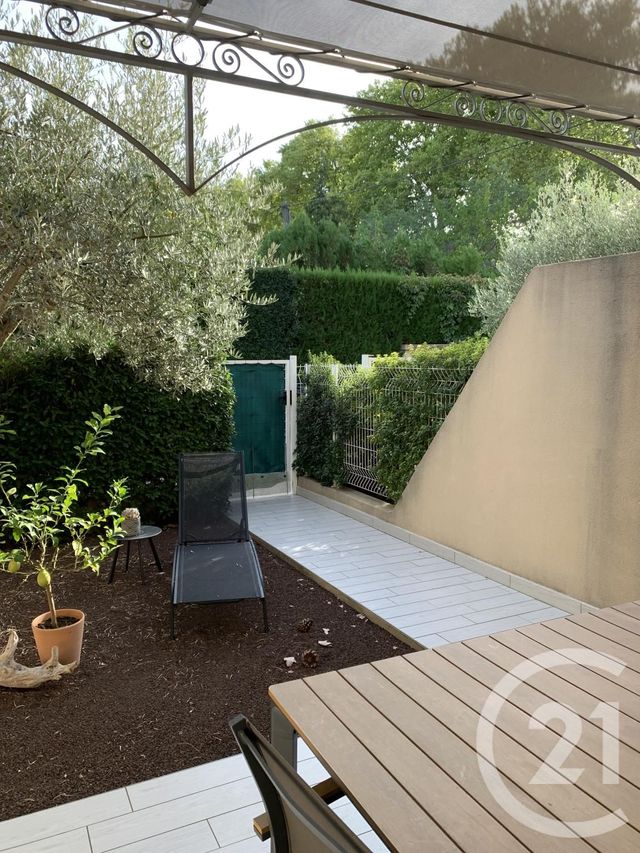 maison à louer - 3 pièces - 85.0 m2 - BAGNOLS SUR CEZE - 30 - LANGUEDOC-ROUSSILLON - Century 21 La Big