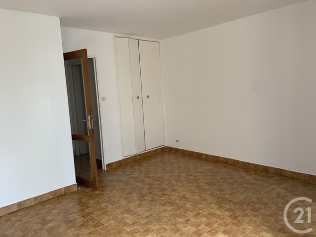 Appartement F1 à louer - 1 pièce - 27.5 m2 - BAGNOLS SUR CEZE - 30 - LANGUEDOC-ROUSSILLON - Century 21 La Big