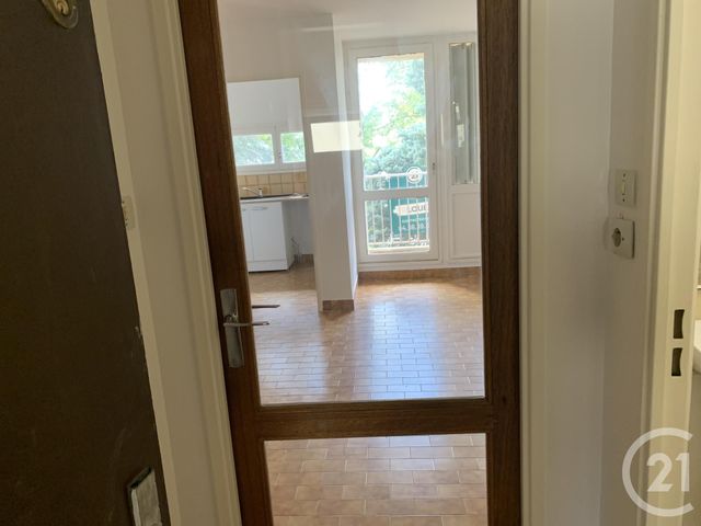 Appartement F1 à louer - 1 pièce - 27.5 m2 - BAGNOLS SUR CEZE - 30 - LANGUEDOC-ROUSSILLON - Century 21 La Big