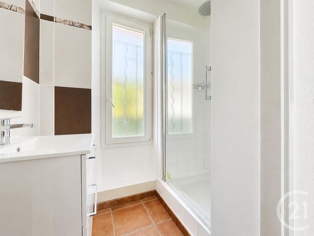 Appartement F3 à vendre - 3 pièces - 51.89 m2 - BAGNOLS SUR CEZE - 30 - LANGUEDOC-ROUSSILLON - Century 21 La Big