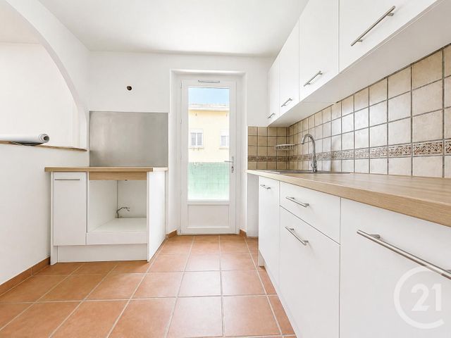 Appartement F3 à vendre - 3 pièces - 51.89 m2 - BAGNOLS SUR CEZE - 30 - LANGUEDOC-ROUSSILLON - Century 21 La Big