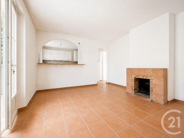 Appartement F3 à vendre - 3 pièces - 51.89 m2 - BAGNOLS SUR CEZE - 30 - LANGUEDOC-ROUSSILLON - Century 21 La Big