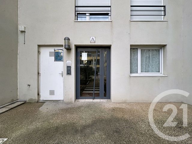 Appartement T3 à vendre - 5 pièces - 55.73 m2 - BAGNOLS SUR CEZE - 30 - LANGUEDOC-ROUSSILLON - Century 21 La Big