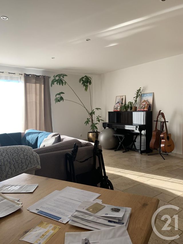 maison à louer - 5 pièces - 165.0 m2 - ST MICHEL D EUZET - 30 - LANGUEDOC-ROUSSILLON - Century 21 La Big