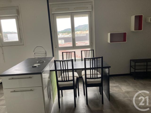 Appartement F2 à louer - 2 pièces - 50.0 m2 - BAGNOLS SUR CEZE - 30 - LANGUEDOC-ROUSSILLON - Century 21 La Big