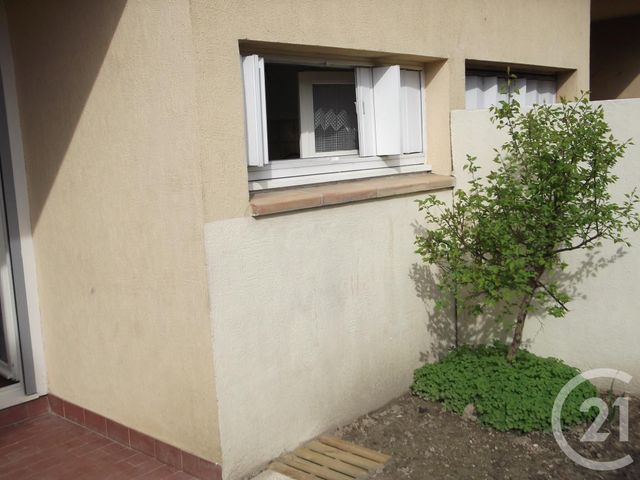 Appartement F1 à louer - 1 pièce - 26.0 m2 - BAGNOLS SUR CEZE - 30 - LANGUEDOC-ROUSSILLON - Century 21 La Big