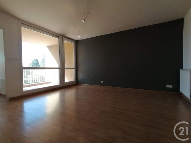 Appartement F2 à louer - 2 pièces - 42.0 m2 - BAGNOLS SUR CEZE - 30 - LANGUEDOC-ROUSSILLON - Century 21 La Big