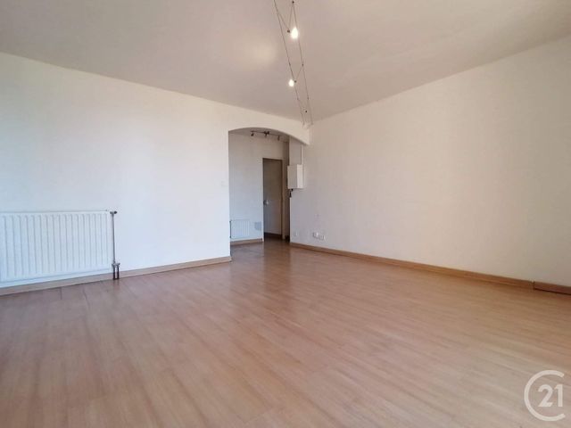 Appartement F2 à louer - 2 pièces - 42.0 m2 - BAGNOLS SUR CEZE - 30 - LANGUEDOC-ROUSSILLON - Century 21 La Big