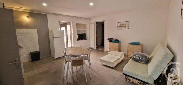 Appartement F2 à louer - 2 pièces - 30.0 m2 - BAGNOLS SUR CEZE - 30 - LANGUEDOC-ROUSSILLON - Century 21 La Big