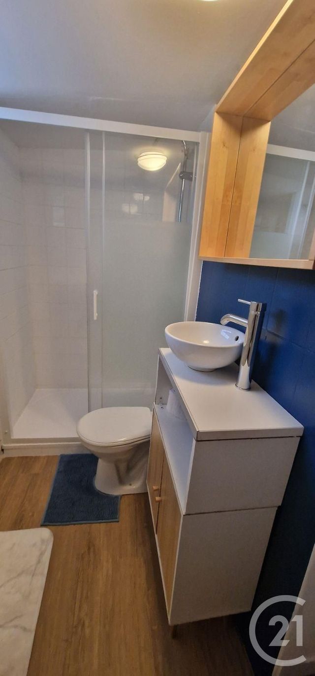 Appartement F2 à louer - 2 pièces - 30.0 m2 - BAGNOLS SUR CEZE - 30 - LANGUEDOC-ROUSSILLON - Century 21 La Big