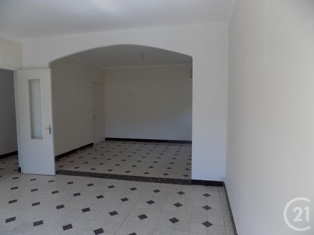 maison à louer - 6 pièces - 130.0 m2 - BAGNOLS SUR CEZE - 30 - LANGUEDOC-ROUSSILLON - Century 21 La Big