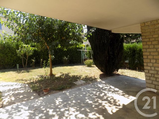 maison à louer - 6 pièces - 130.0 m2 - BAGNOLS SUR CEZE - 30 - LANGUEDOC-ROUSSILLON - Century 21 La Big