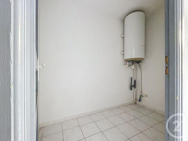Appartement F2 à vendre - 2 pièces - 62.48 m2 - BAGNOLS SUR CEZE - 30 - LANGUEDOC-ROUSSILLON - Century 21 La Big