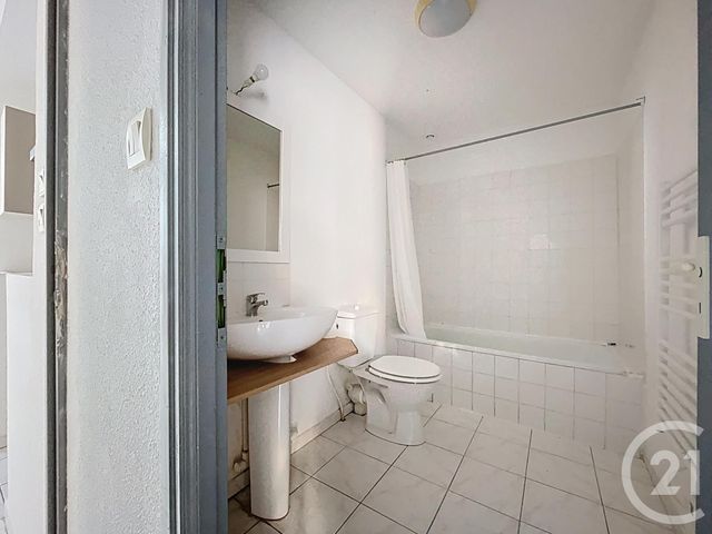 Appartement F2 à vendre - 2 pièces - 62.48 m2 - BAGNOLS SUR CEZE - 30 - LANGUEDOC-ROUSSILLON - Century 21 La Big