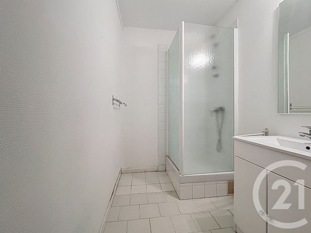 Appartement F4 à vendre - 4 pièces - 74.32 m2 - BAGNOLS SUR CEZE - 30 - LANGUEDOC-ROUSSILLON - Century 21 La Big