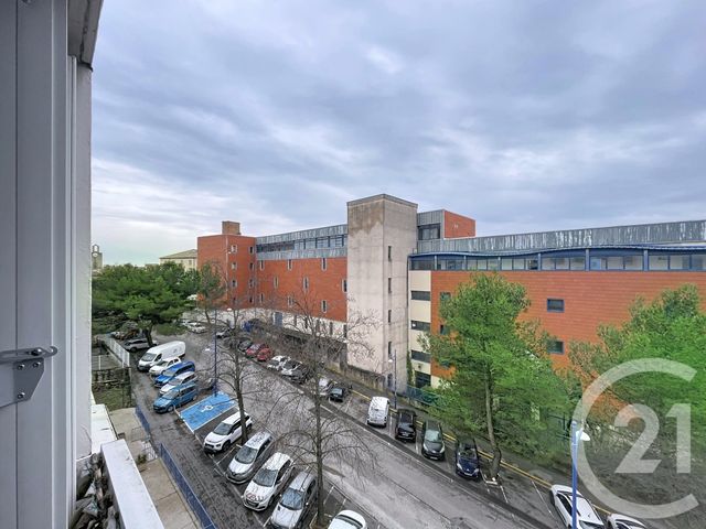 Appartement F4 à vendre - 4 pièces - 74.32 m2 - BAGNOLS SUR CEZE - 30 - LANGUEDOC-ROUSSILLON - Century 21 La Big