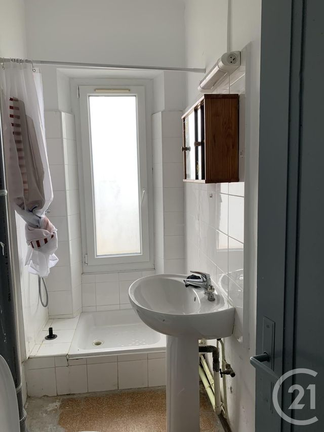 Appartement F2 à louer - 2 pièces - 49.43 m2 - BAGNOLS SUR CEZE - 30 - LANGUEDOC-ROUSSILLON - Century 21 La Big