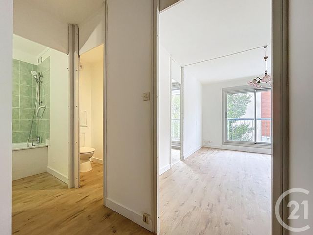 Appartement F1 à vendre - 1 pièce - 30.66 m2 - BAGNOLS SUR CEZE - 30 - LANGUEDOC-ROUSSILLON - Century 21 La Big