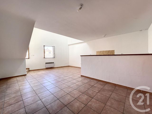 Appartement F2 à louer - 2 pièces - 65.0 m2 - BAGNOLS SUR CEZE - 30 - LANGUEDOC-ROUSSILLON - Century 21 La Big