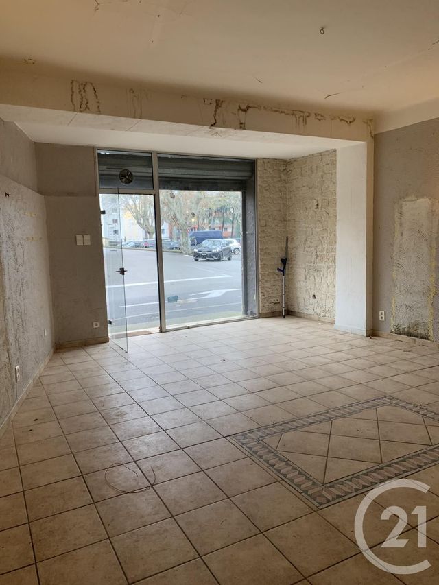 Appartement Autre à louer - 2 pièces - 50.0 m2 - BAGNOLS SUR CEZE - 30 - LANGUEDOC-ROUSSILLON - Century 21 La Big