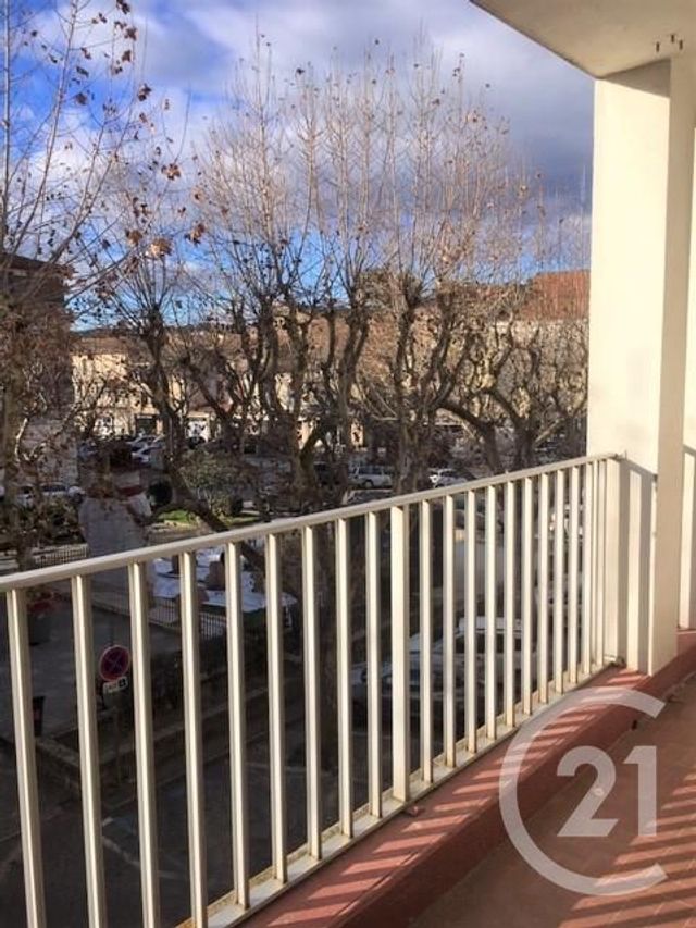 Appartement à louer - 2 pièces - 26.15 m2 - BAGNOLS SUR CEZE - 30 - LANGUEDOC-ROUSSILLON - Century 21 La Big