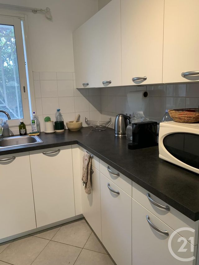 maison à louer - 3 pièces - 64.0 m2 - BAGNOLS SUR CEZE - 30 - LANGUEDOC-ROUSSILLON - Century 21 La Big