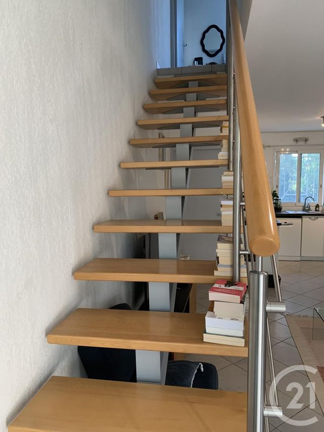 maison à louer - 3 pièces - 64.0 m2 - BAGNOLS SUR CEZE - 30 - LANGUEDOC-ROUSSILLON - Century 21 La Big