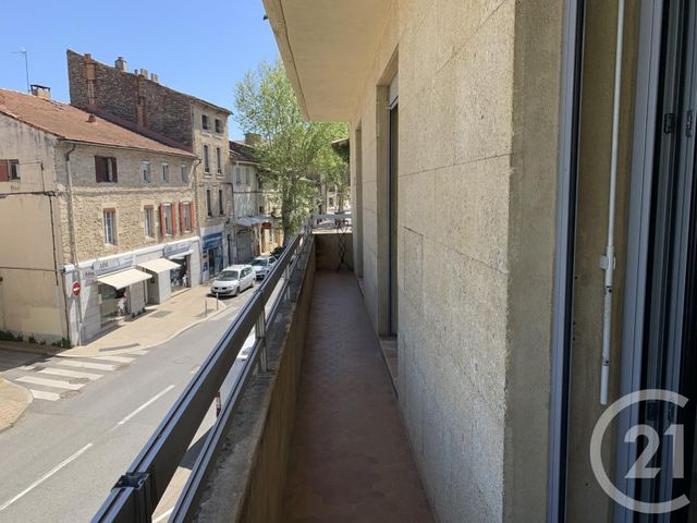 Appartement à louer - 3 pièces - 69.41 m2 - BAGNOLS SUR CEZE - 30 - LANGUEDOC-ROUSSILLON - Century 21 La Big