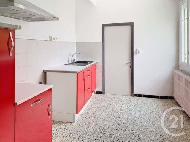 Appartement à louer - 4 pièces - 78.19 m2 - LA ROQUE SUR CEZE - 30 - LANGUEDOC-ROUSSILLON - Century 21 La Big