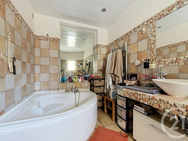 maison à vendre - 7 pièces - 166.9 m2 - BAGNOLS SUR CEZE - 30 - LANGUEDOC-ROUSSILLON - Century 21 La Big