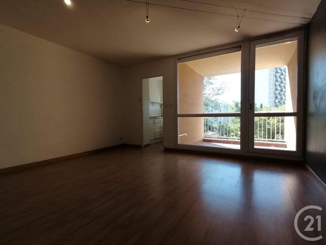 Appartement F2 à vendre - 2 pièces - 42.0 m2 - BAGNOLS SUR CEZE - 30 - LANGUEDOC-ROUSSILLON - Century 21 La Big