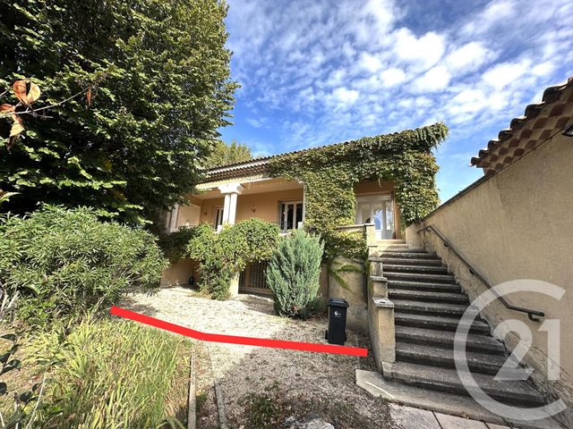 Maison à louer BAGNOLS SUR CEZE