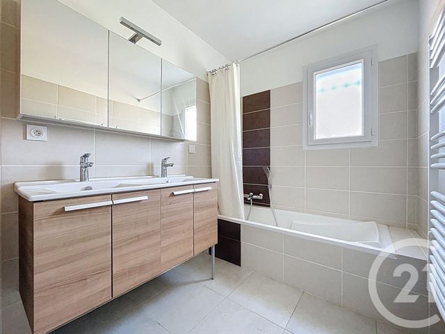 maison à vendre - 6 pièces - 165.1 m2 - CHUSCLAN - 30 - LANGUEDOC-ROUSSILLON - Century 21 La Big