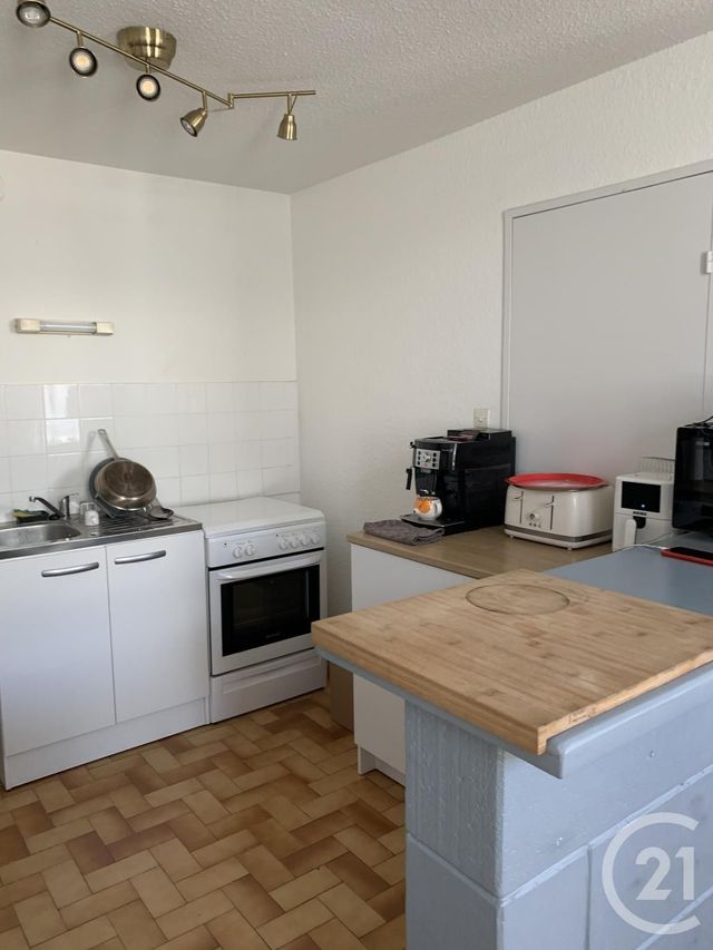 Appartement F2 à louer ORANGE