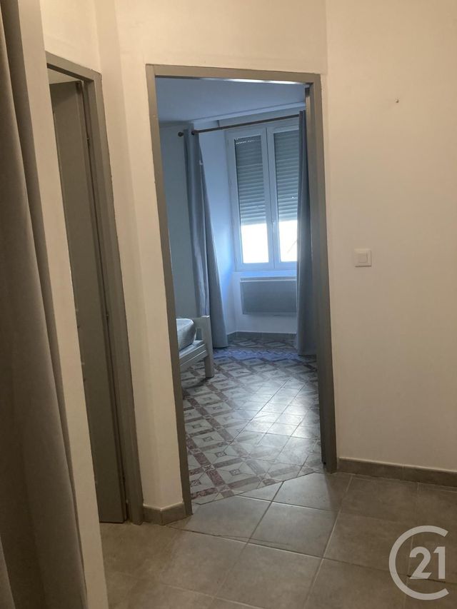 Appartement F2 à louer - 2 pièces - 59.3 m2 - BAGNOLS SUR CEZE - 30 - LANGUEDOC-ROUSSILLON - Century 21 La Big
