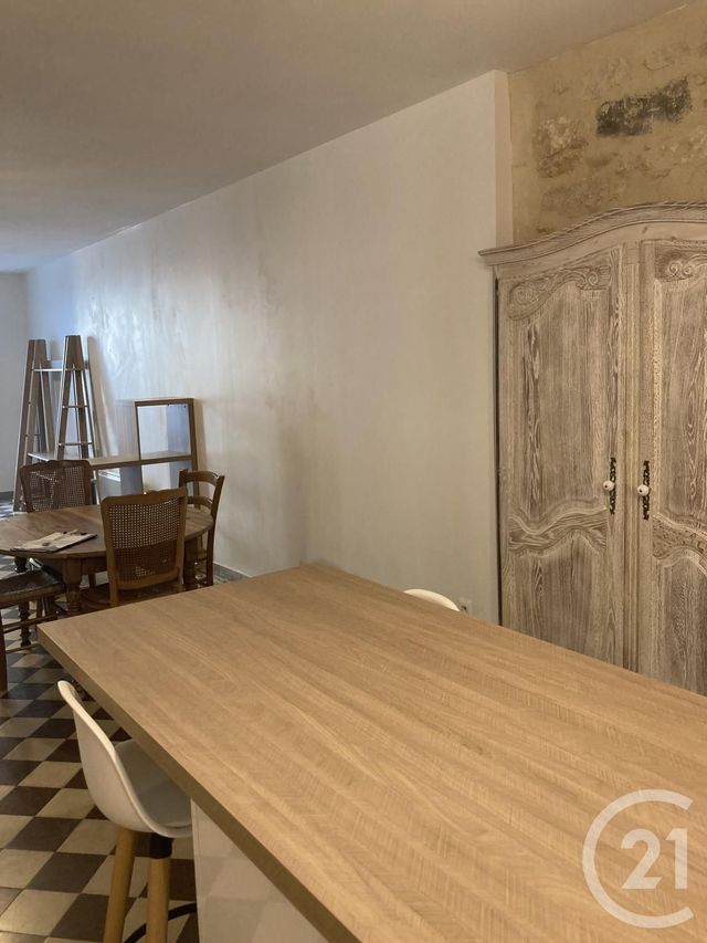 Appartement F2 à louer - 2 pièces - 59.3 m2 - BAGNOLS SUR CEZE - 30 - LANGUEDOC-ROUSSILLON - Century 21 La Big