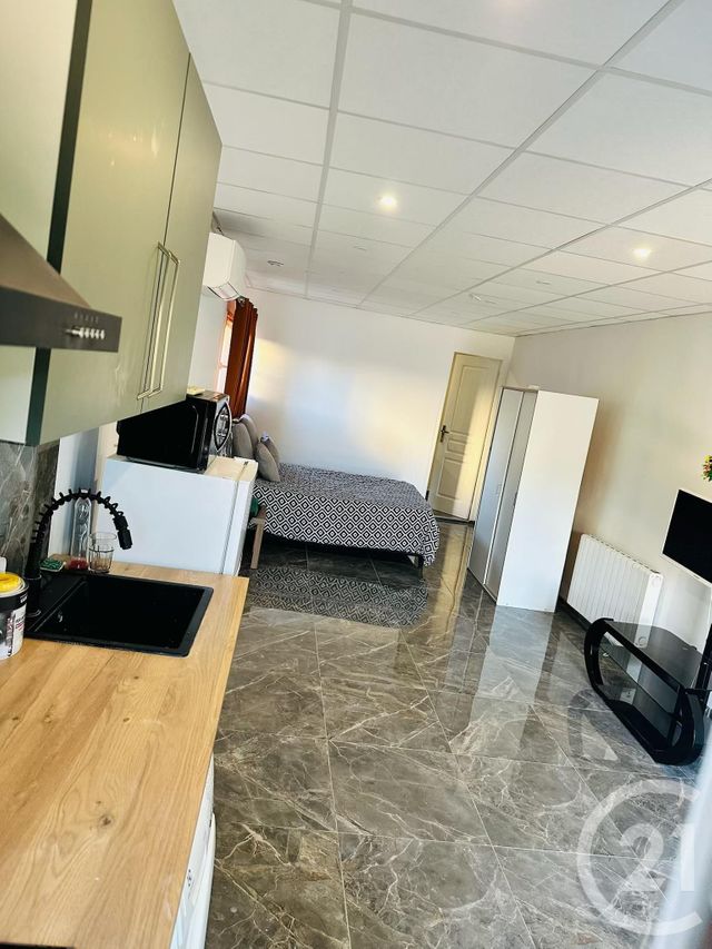 maison à louer - 4 pièces - 115.73 m2 - BAGNOLS SUR CEZE - 30 - LANGUEDOC-ROUSSILLON - Century 21 La Big