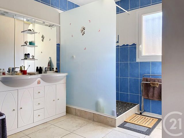 Appartement F3 à vendre - 3 pièces - 85.88 m2 - BAGNOLS SUR CEZE - 30 - LANGUEDOC-ROUSSILLON - Century 21 La Big