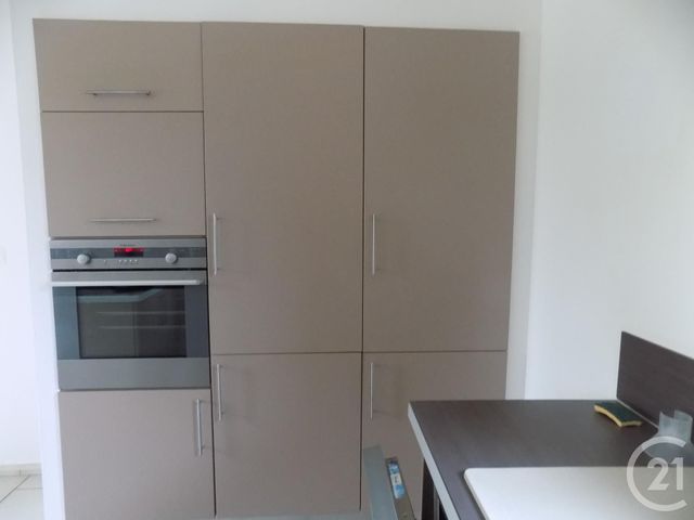 maison à louer - 3 pièces - 65.0 m2 - ST JULIEN DE PEYROLAS - 30 - LANGUEDOC-ROUSSILLON - Century 21 La Big