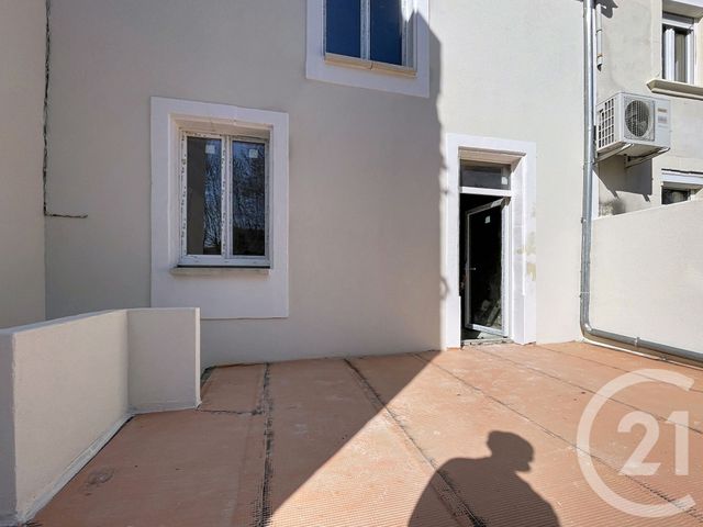 Appartement Duplex à vendre - 2 pièces - 132.0 m2 - BAGNOLS SUR CEZE - 30 - LANGUEDOC-ROUSSILLON - Century 21 La Big