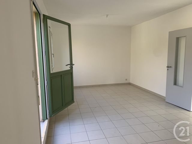 Appartement F4 à louer - 4 pièces - 92.0 m2 - VERFEUIL - 30 - LANGUEDOC-ROUSSILLON - Century 21 La Big