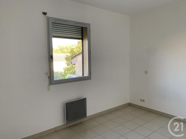 Appartement F4 à louer - 4 pièces - 92.0 m2 - VERFEUIL - 30 - LANGUEDOC-ROUSSILLON - Century 21 La Big