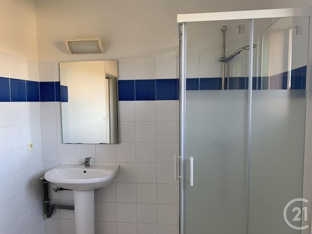 Appartement F4 à louer - 4 pièces - 92.0 m2 - VERFEUIL - 30 - LANGUEDOC-ROUSSILLON - Century 21 La Big