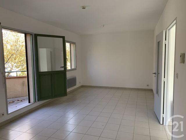 Appartement F4 à louer - 4 pièces - 92.0 m2 - VERFEUIL - 30 - LANGUEDOC-ROUSSILLON - Century 21 La Big