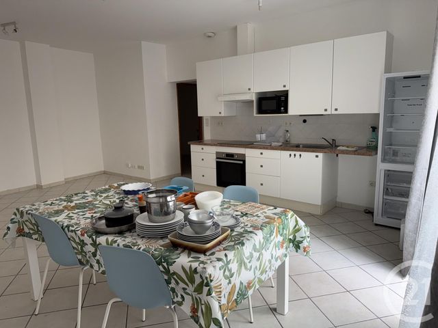 Appartement F2 à louer - 2 pièces - 56.0 m2 - BAGNOLS SUR CEZE - 30 - LANGUEDOC-ROUSSILLON - Century 21 La Big