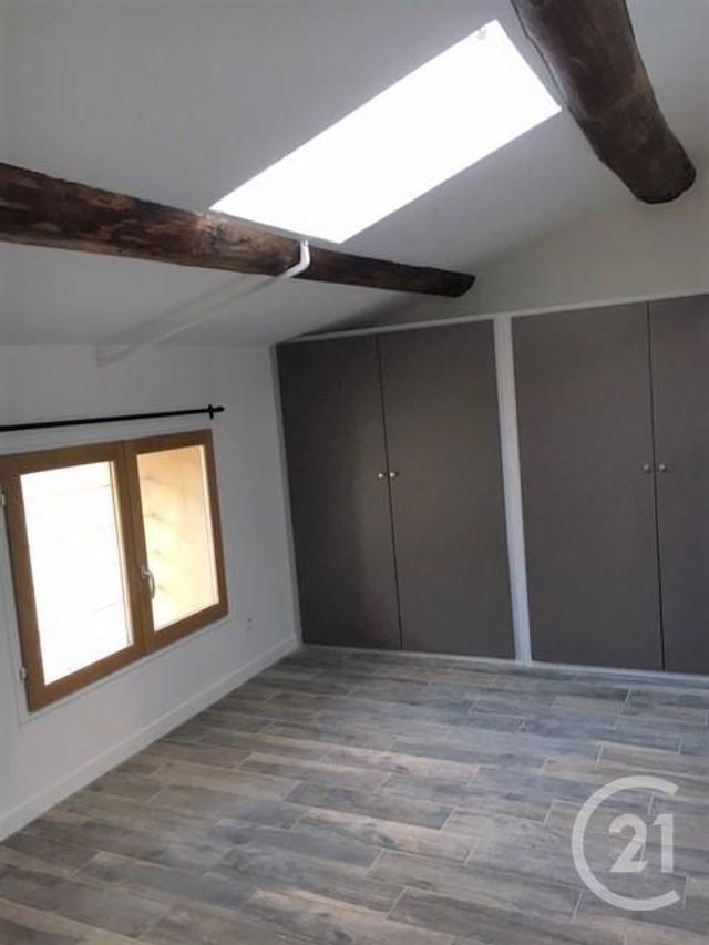 Appartement F2 à louer - 2 pièces - 48.0 m2 - BAGNOLS SUR CEZE - 30 - LANGUEDOC-ROUSSILLON - Century 21 La Big